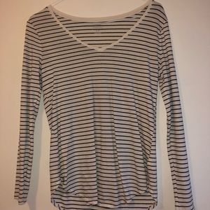 Long sleeve striped tee